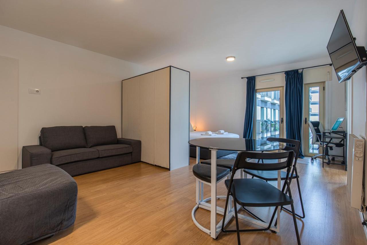 Bright & Comfy Flat In Lisbon By Lovelystay Ngoại thất bức ảnh